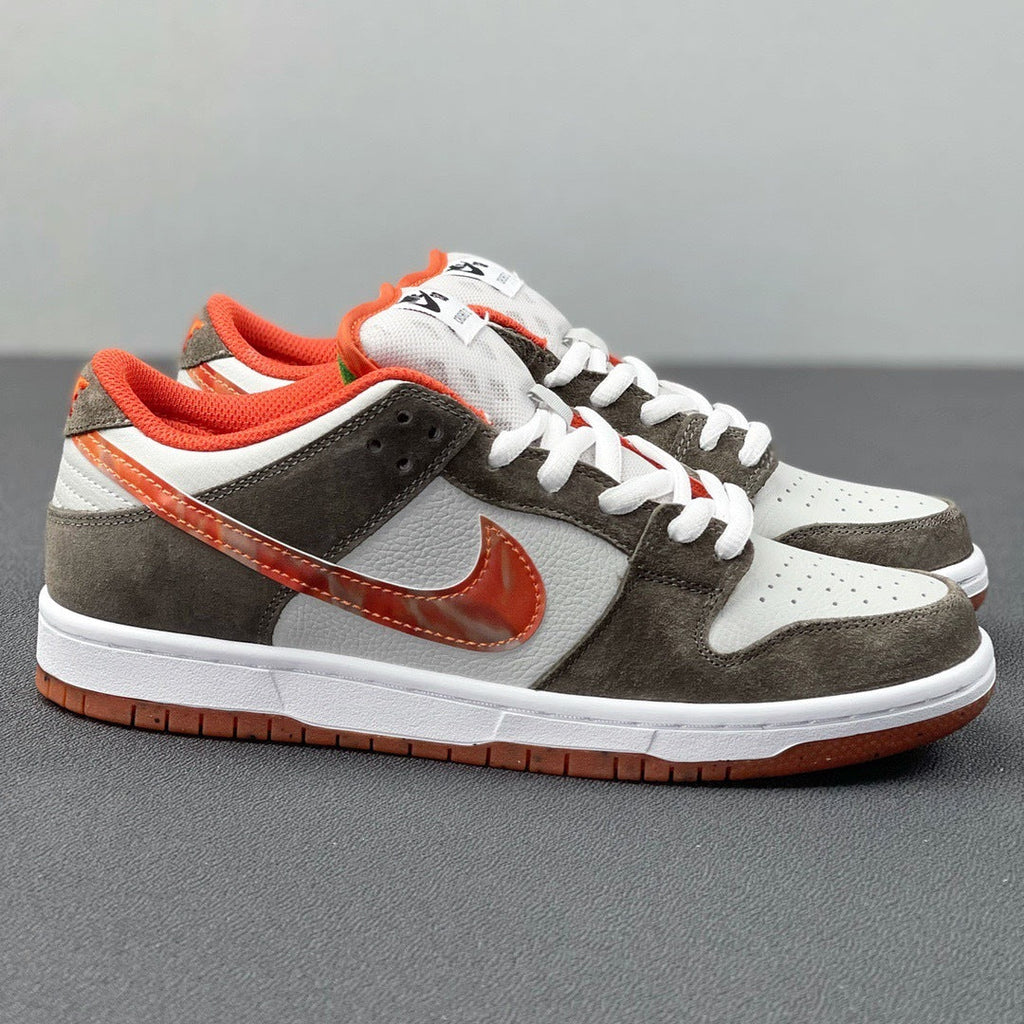 Nike SB Dunk Low Pro Crushed D.C. DH7782-001 Trainers - product image from the listing.