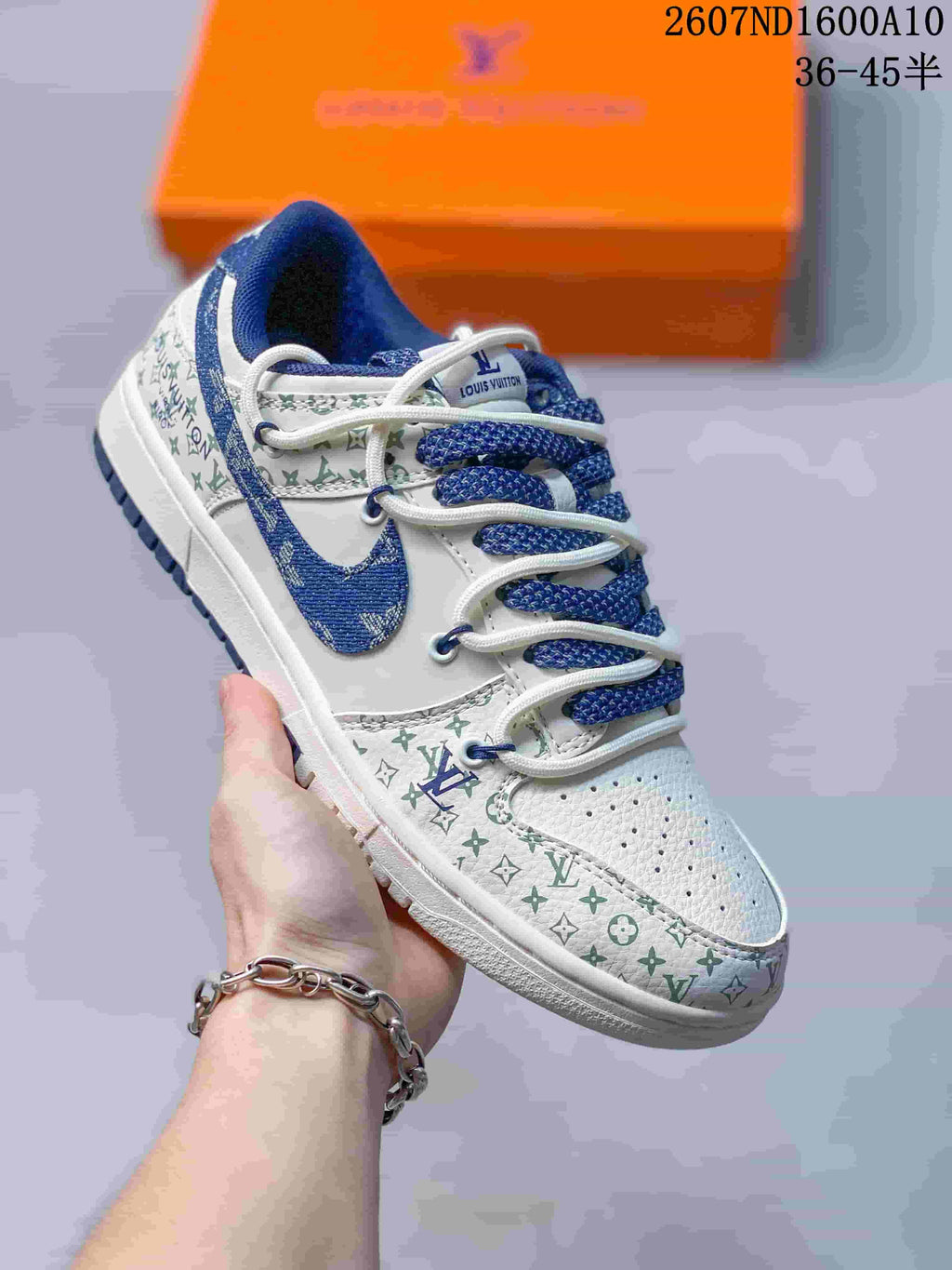 Nike SB Dunk Low White Blue Monogram Trainers 2607ND1600A10 - product image from the listing.