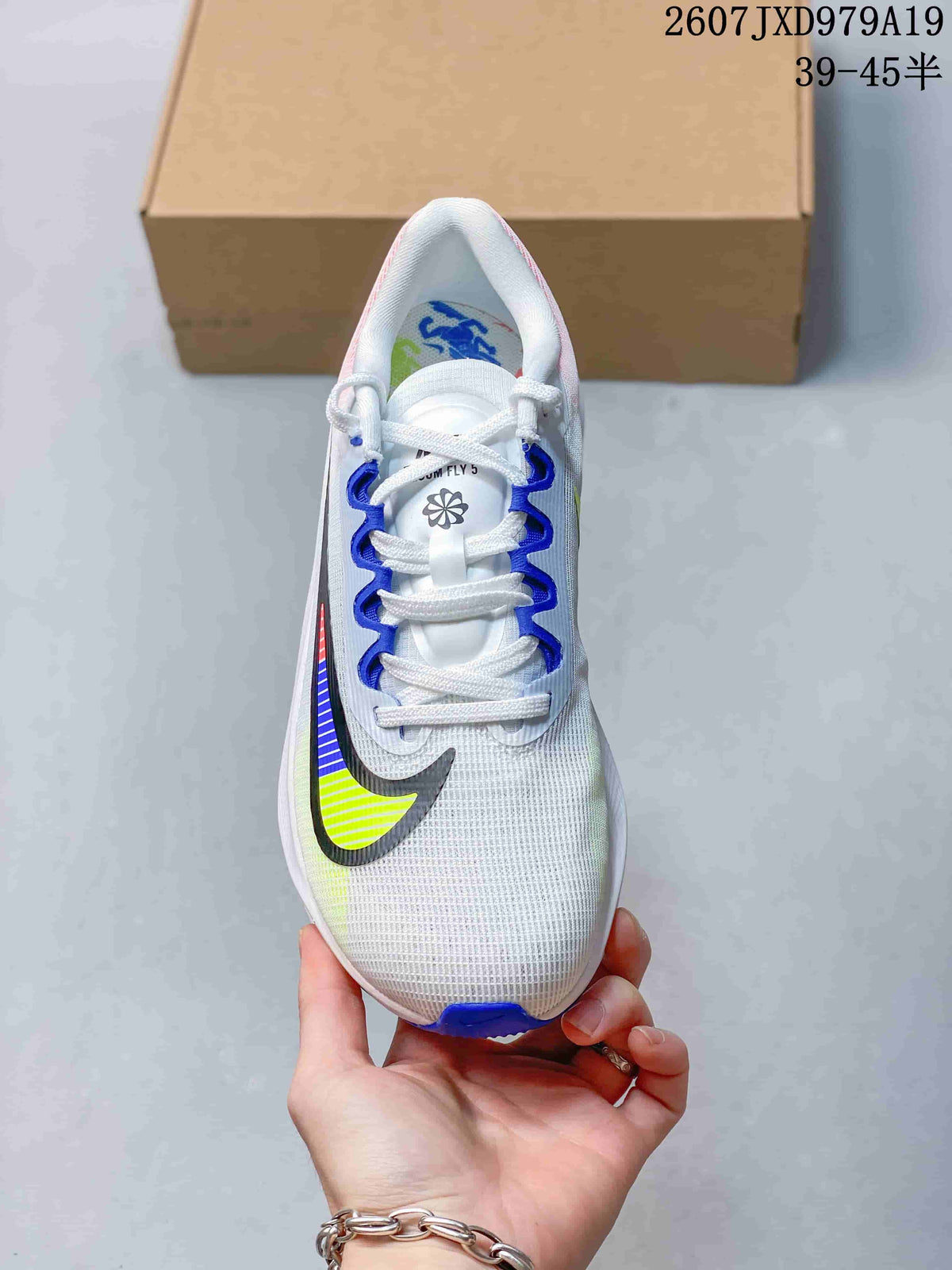 Men's Nike Zoom Fly 5 PRM Running Shoes White - product image from the listing.