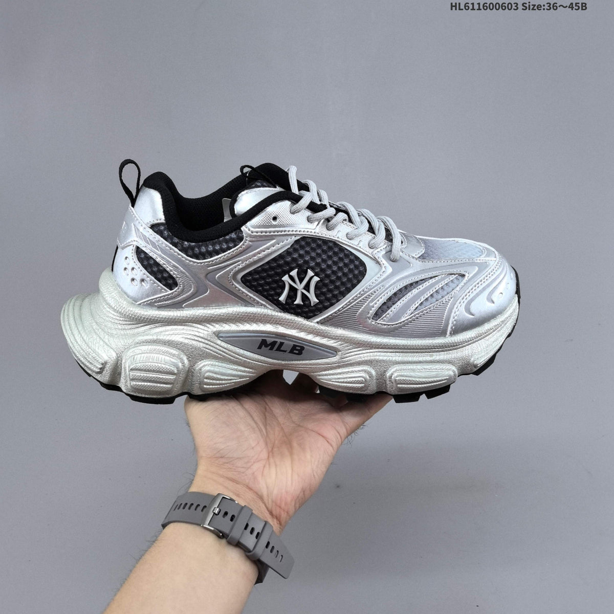 MLB Winner Chunky Low-Top Sneakers in Silver 3ASHWC46N - product image from the listing.