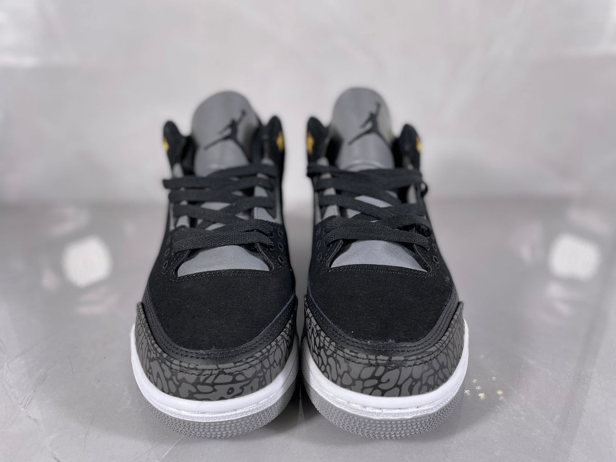 Nike Air Jordan 3 Retro Sneakers in Black Grey - product image from the listing.