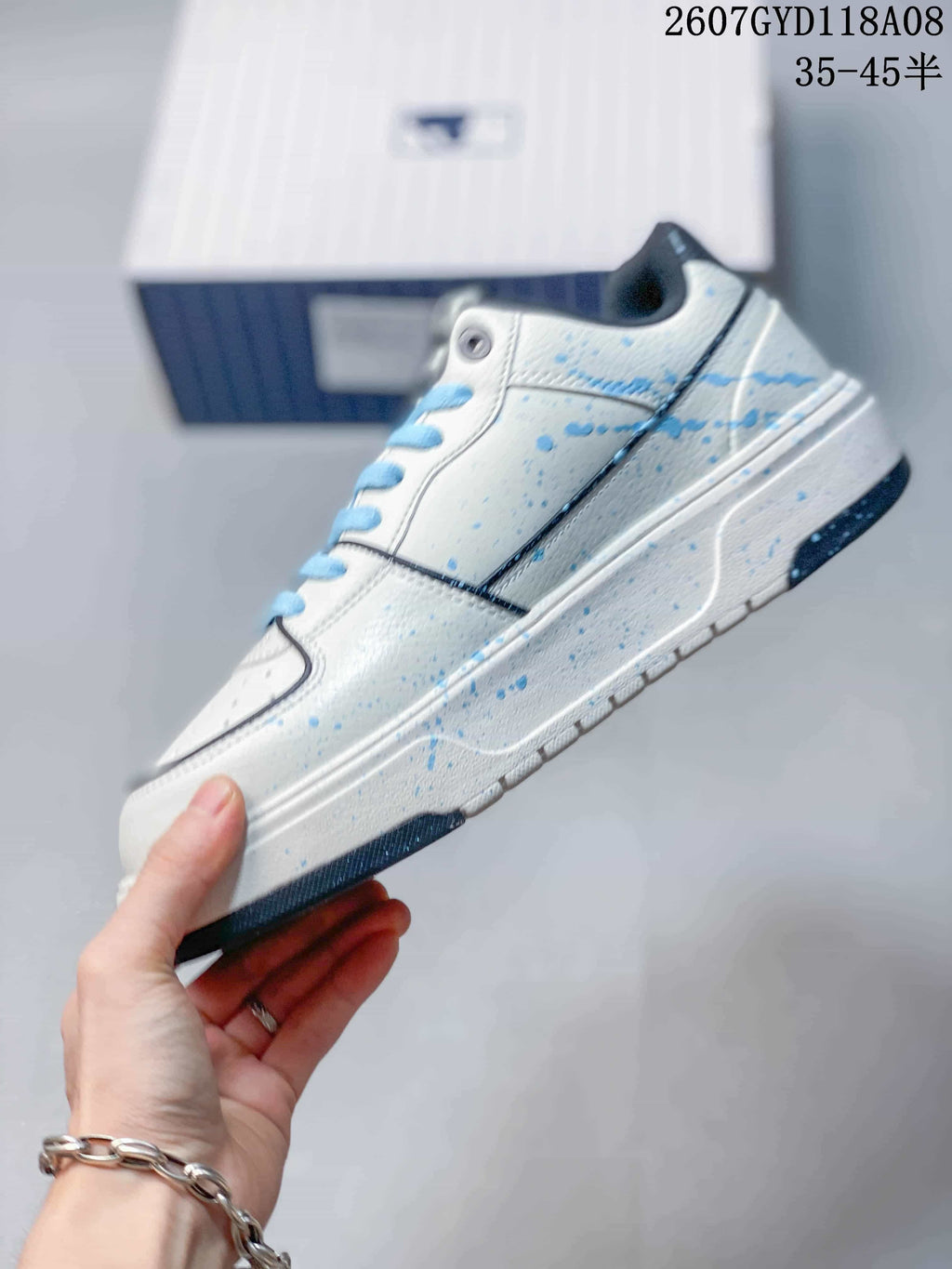MLB Big Ball Chunky Canvas Hi Sneakers in White Blue 2607GYD118A08 - product image from the listing.