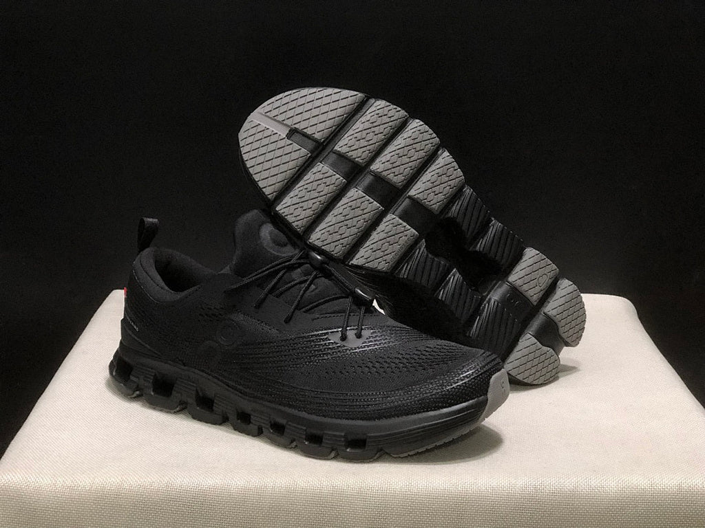On Cloud X Z5 Running Sneakers in Black - product image from the listing.