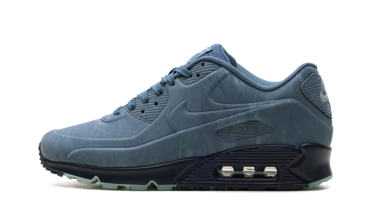 "Thunderstorm" Air Max 90 HQ1970 400 - product image from the listing.
