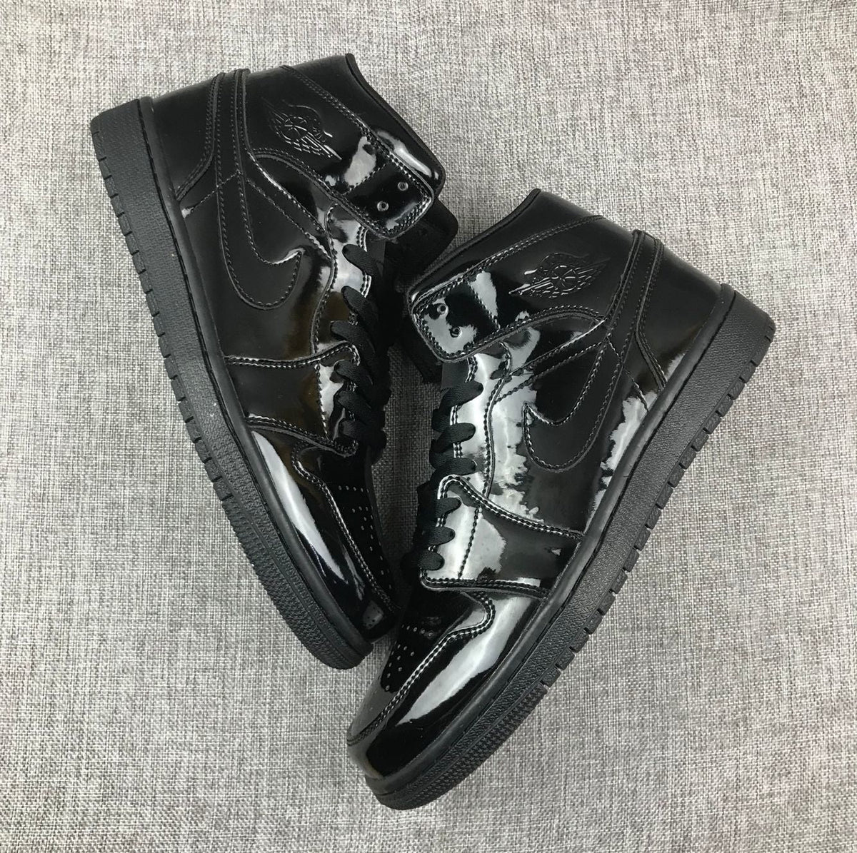 Black Patent Sneakers - Air Jordan 1 Mid BQ6472-002 - product image from the listing.