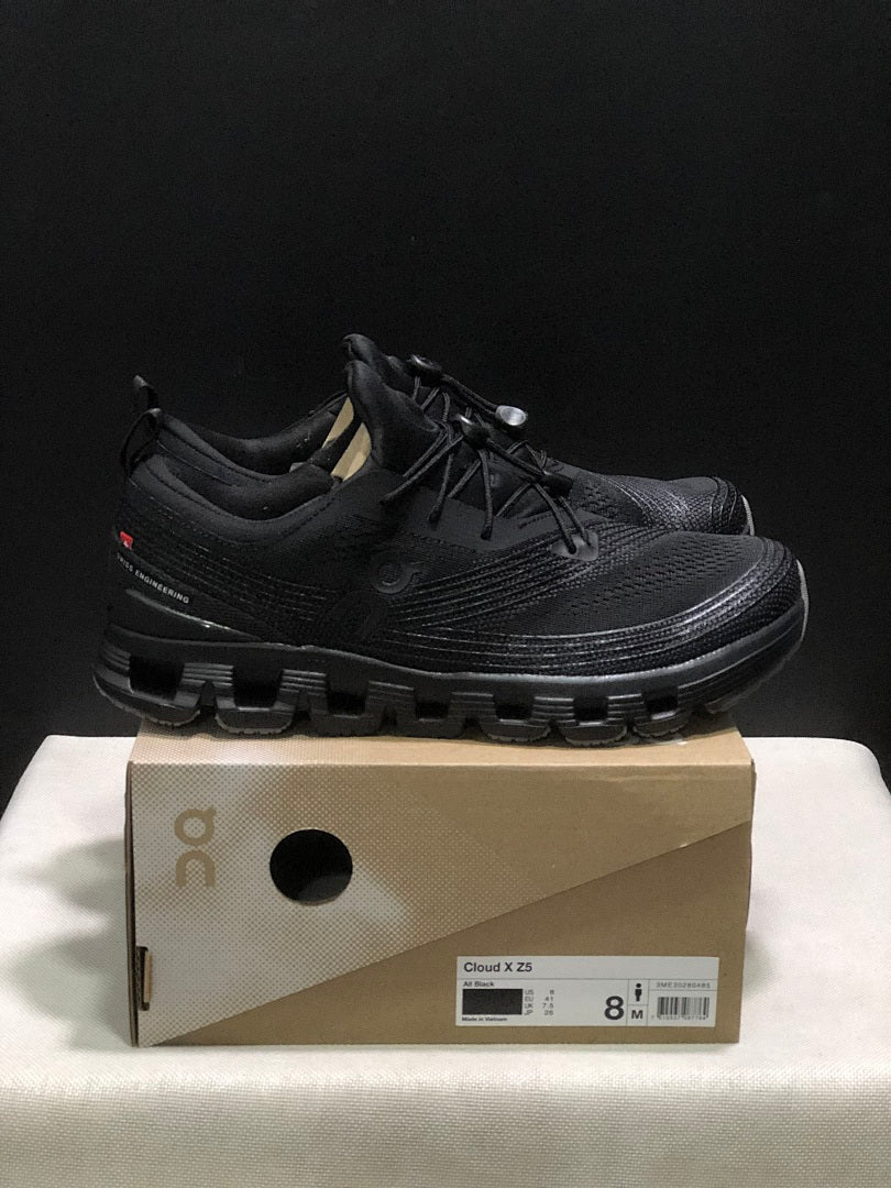 On Cloud X Z5 Running Sneakers in Black - product image from the listing.