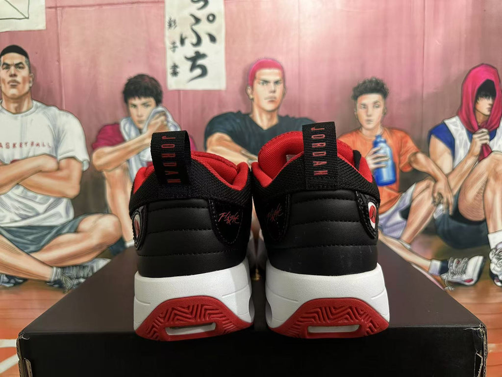 Air Jordan 22 Black White Red Basketball Sneakers - product image from the listing.