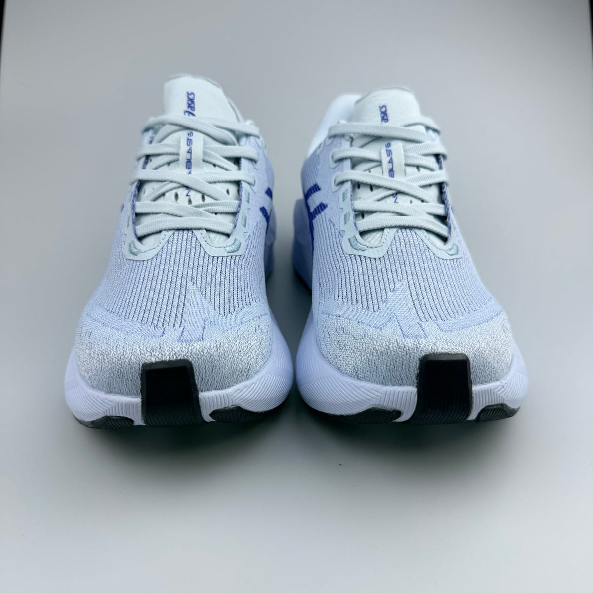 White and Blue ASICS N10 Running Shoes - product image from the listing.