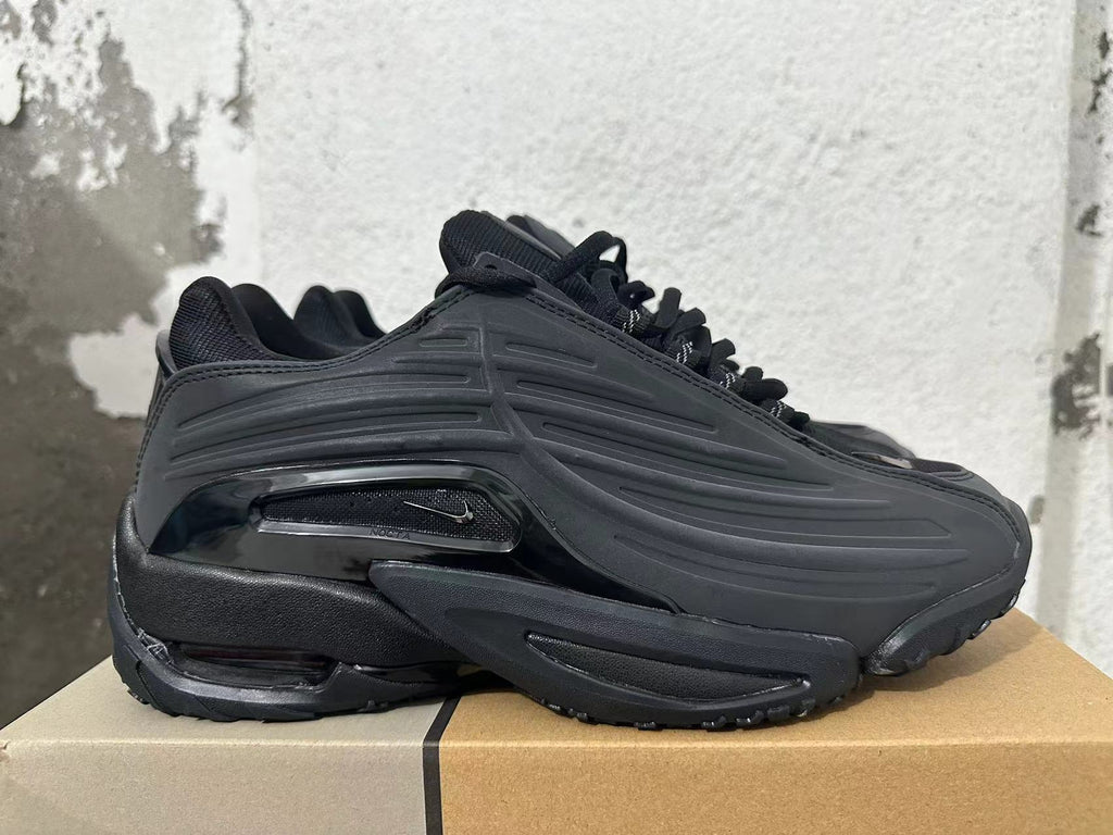 Nike Air Max SNDR Sneakers in Black - product image from the listing.