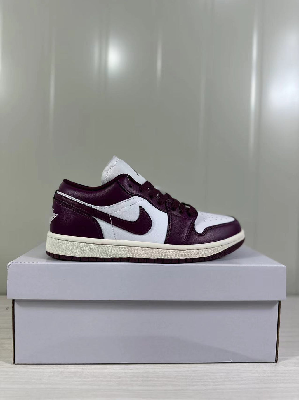 Air Jordan 1 Low Bordeaux White DC0774-161 - product image from the listing.