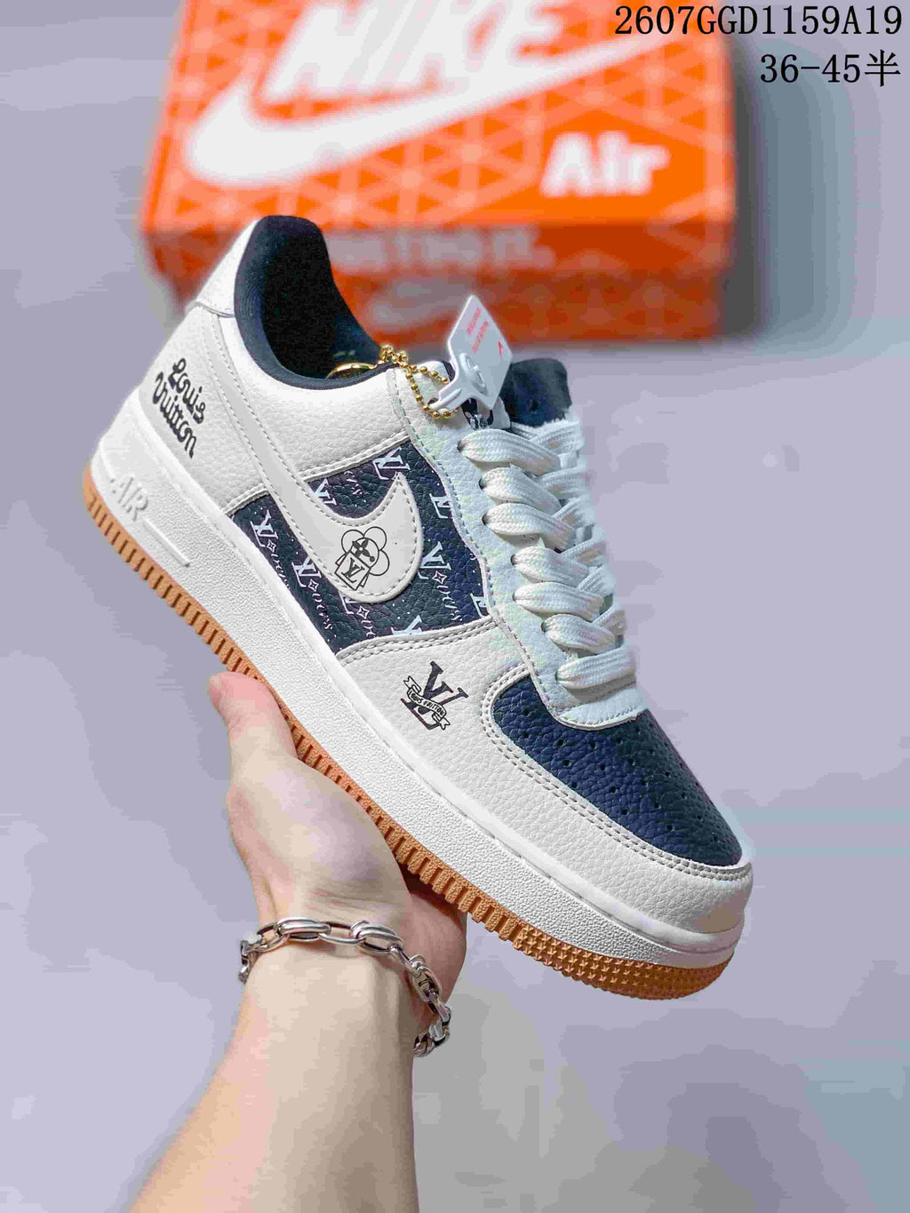 Nike Air Force 1 '07 Low Trainers White Style 2607GGD1159A19 - product image from the listing.
