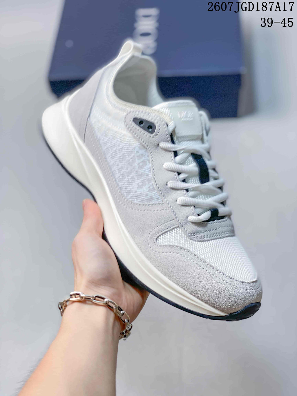 Dior B25 Runner Low-Top Sneakers in White and Gray 2607JGD187A17 - product image from the listing.