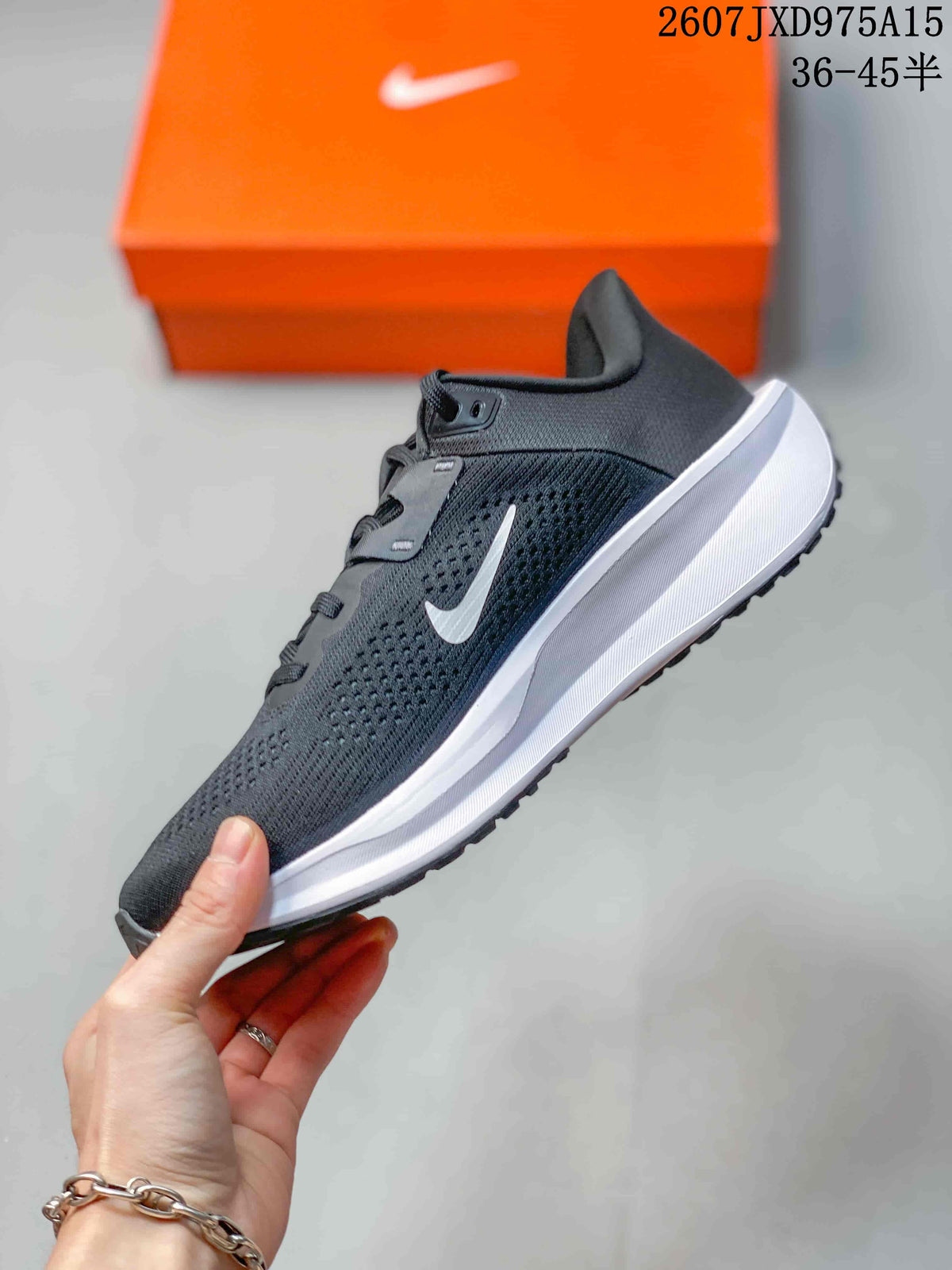 Nike Quest 6 Low-Top Running Shoes in Black/White - product image from the listing.