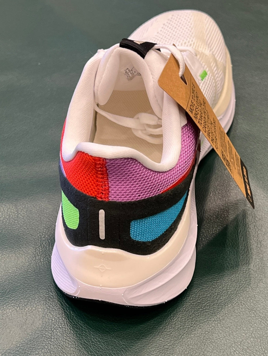 Nike Structure 25 Road Shoes for Running FV4867-100 - product image from the listing.