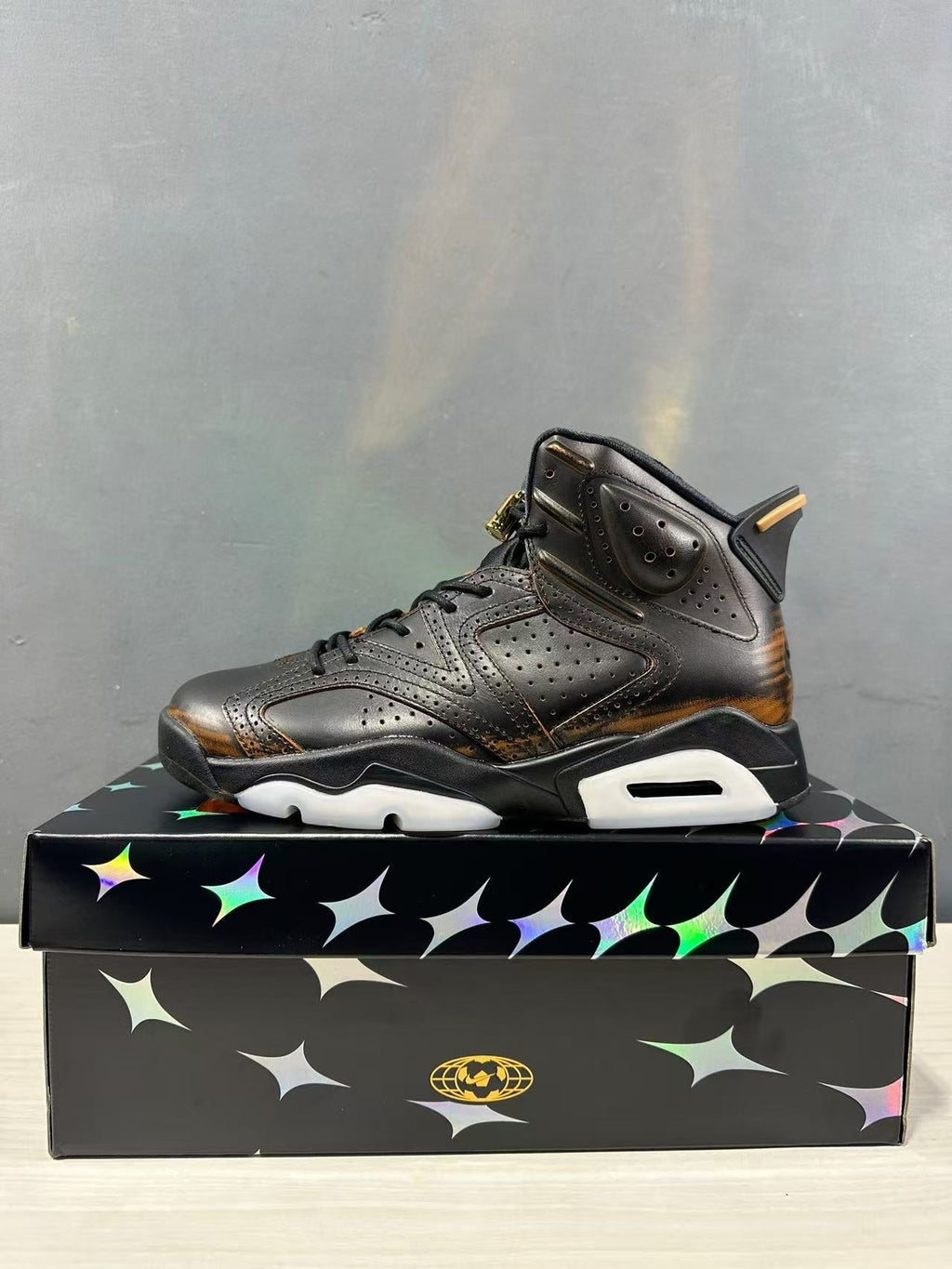 Air Jordan 6 Xuan Wu Black Basketball Sneakers IR7572-220 - product image from the listing.
