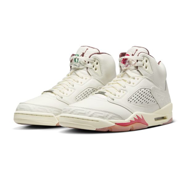 "El Grito" Air Jordan 5 Retro HF8833-100 - product image from the listing.