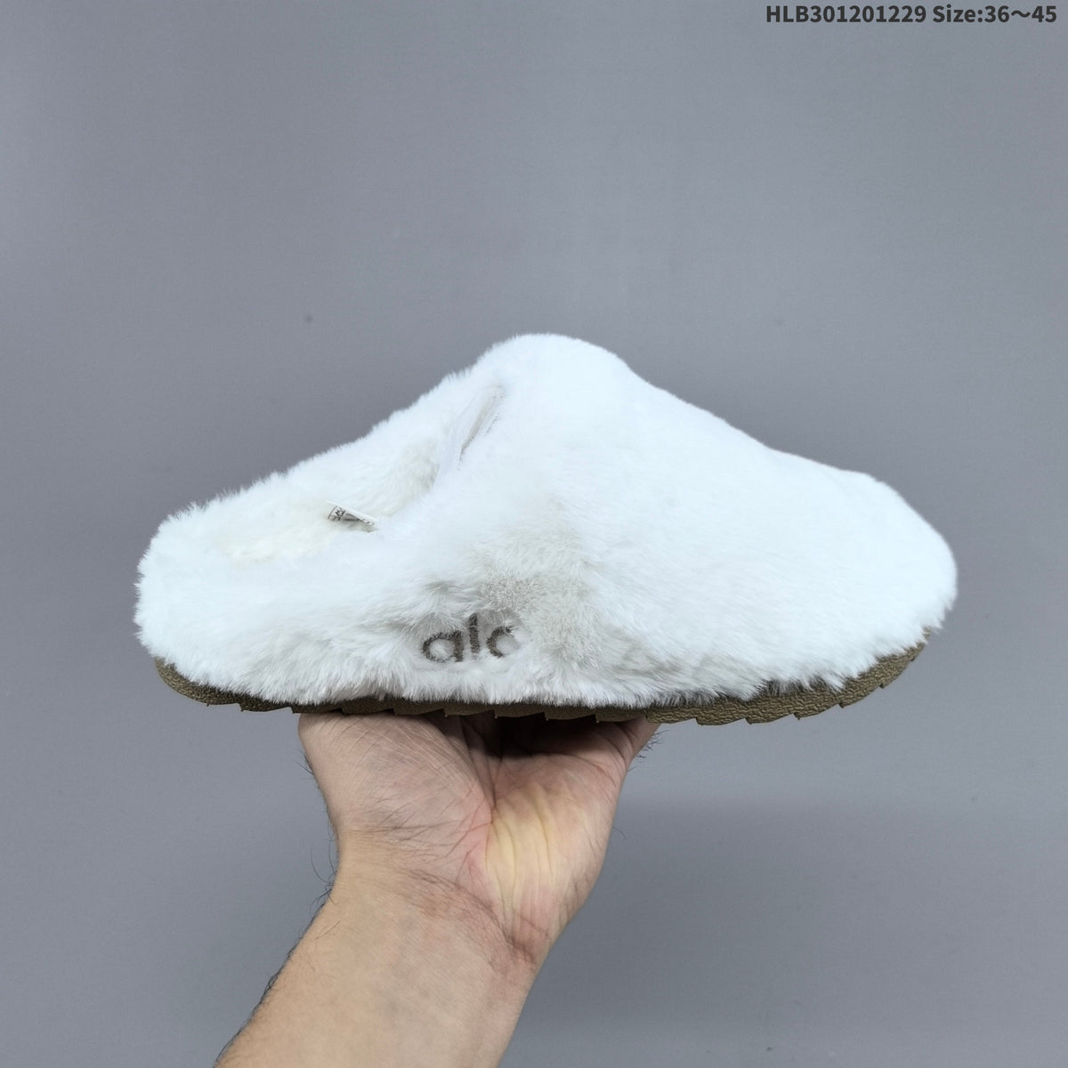 Recovery Slipper Closed-Toe Slippers by Alo Yoga - product image from the listing.