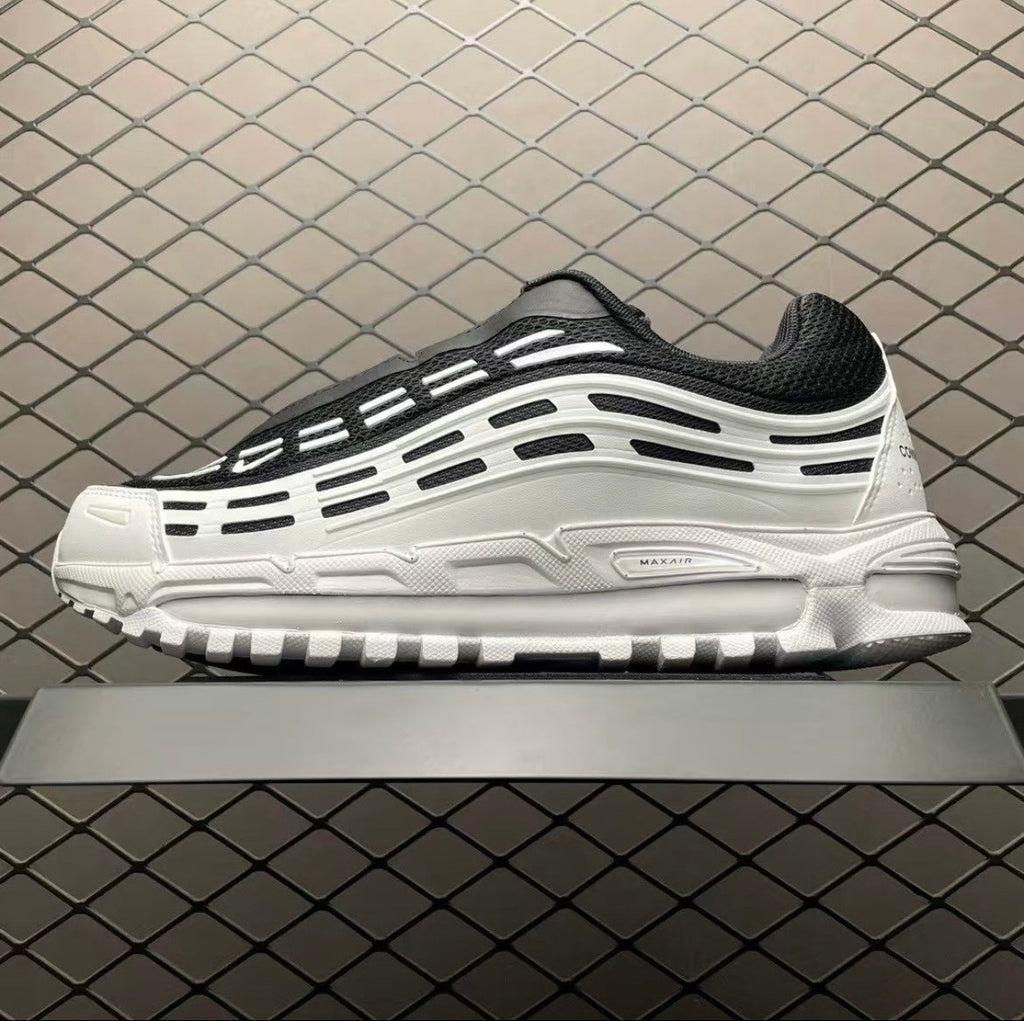 Nike Air Max TL 2.5 CDG Homme Plus in Black White HJ6539-101 - product image from the listing.