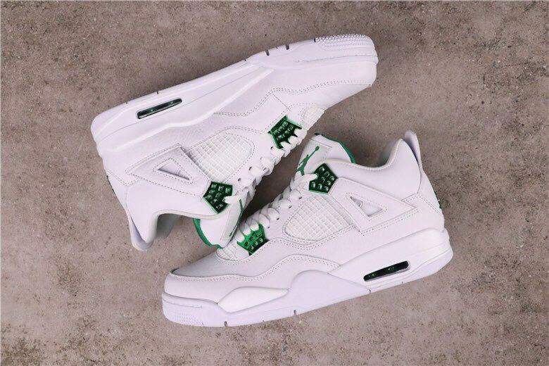 Pine Green Sneakers White/Green - Nike Air Jordan 4 CT8527-113 - product image from the listing.