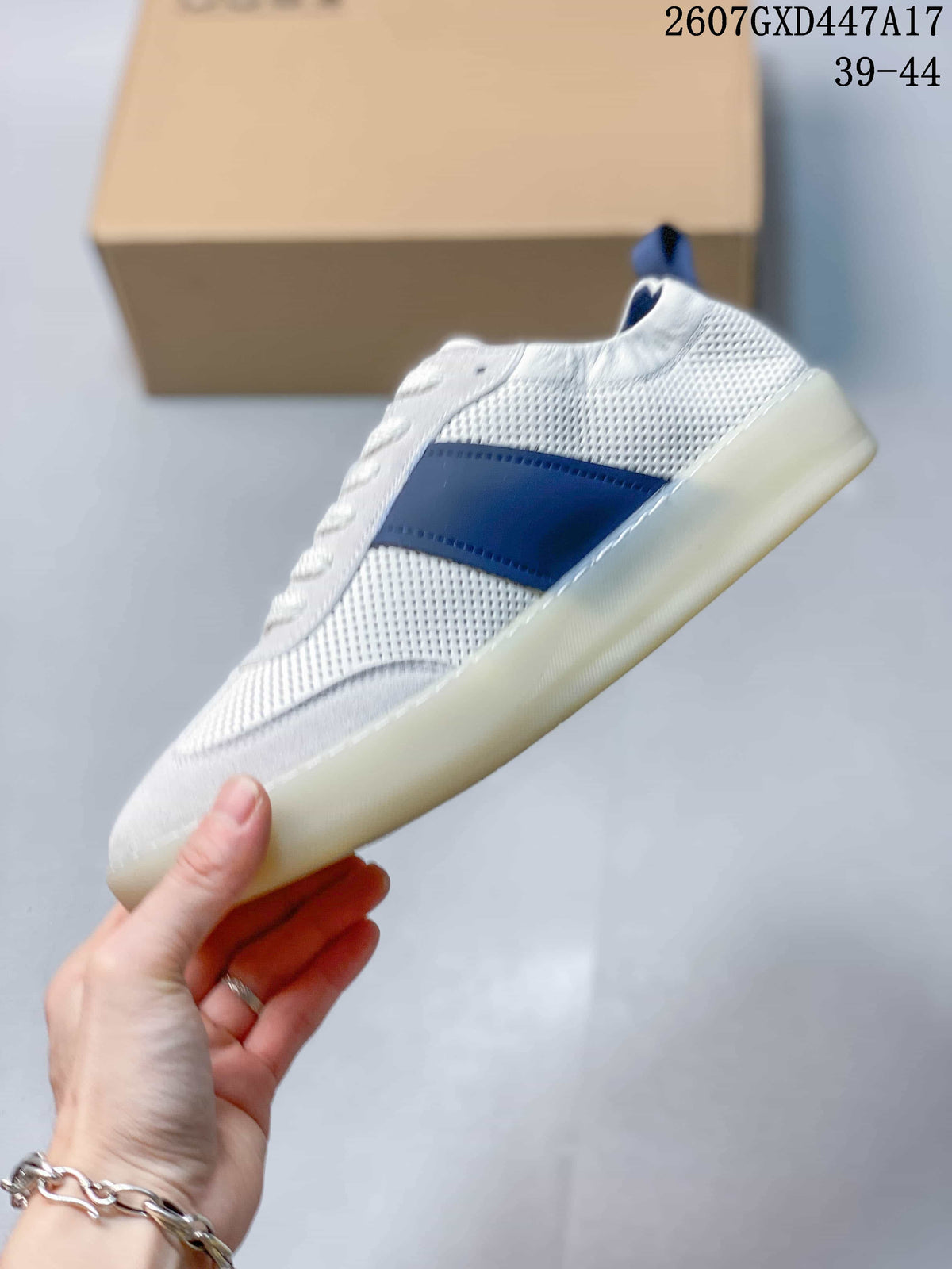 ECCO 2607GXD447A17 White and Blue Perforated Trainers - product image from the listing.