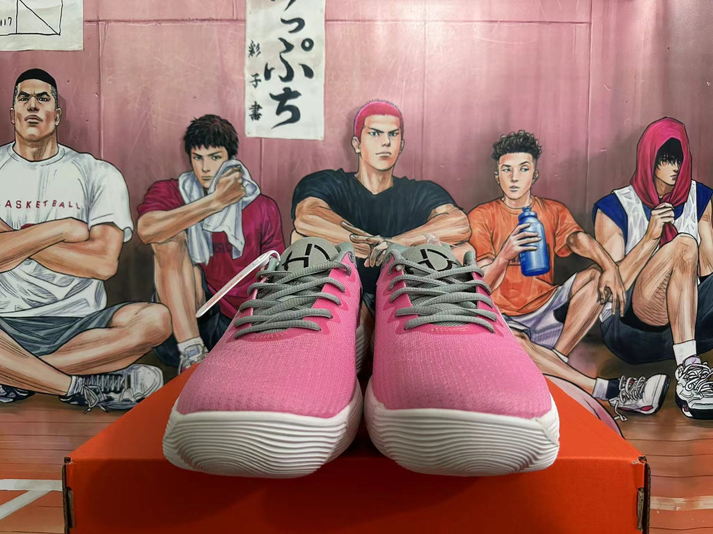 Nike Low-Top Sneakers in Pink and Grey - product image from the listing.