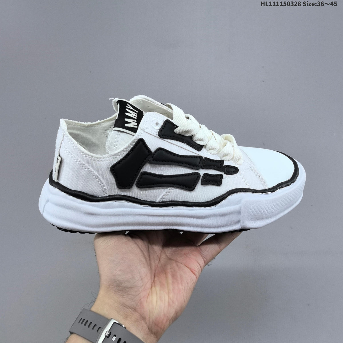 Maison MIHARA YASUHIRO Original Sole Canvas Low Trainers - product image from the listing.