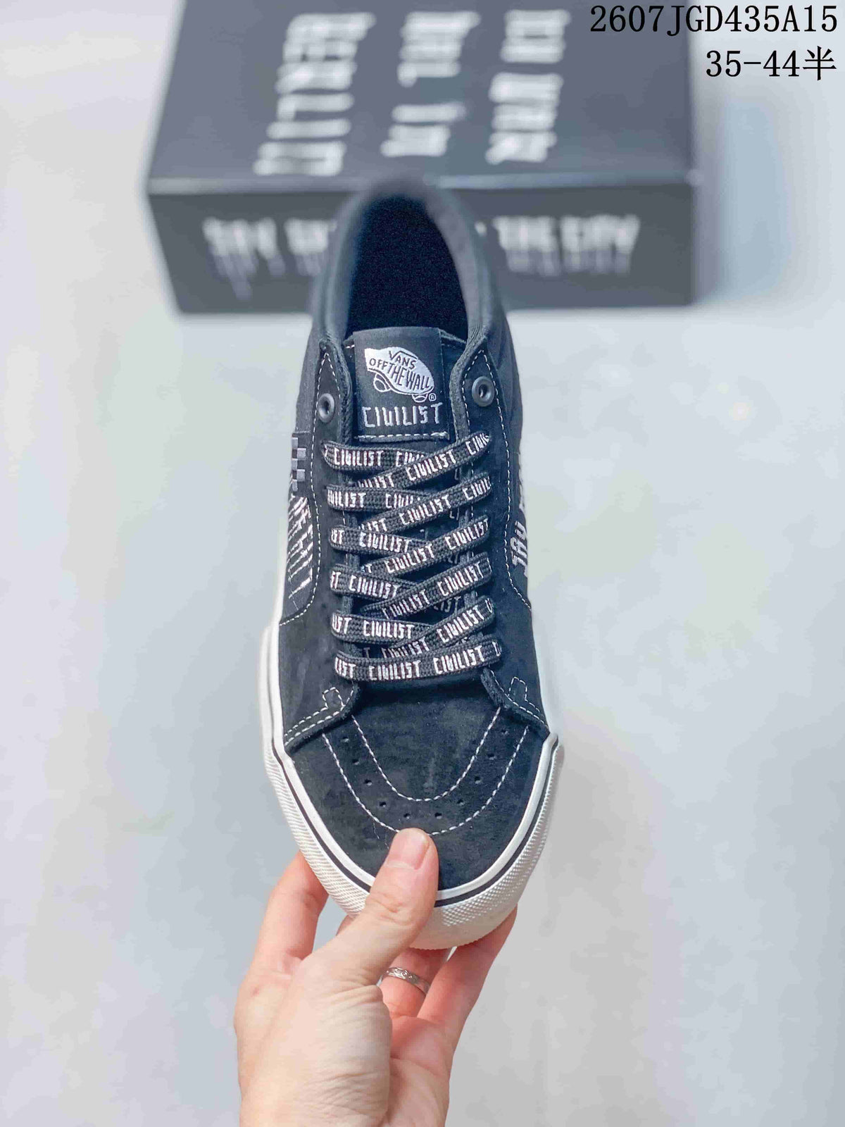 Vans SK8-LOW Sneakers in Black White - product image from the listing.