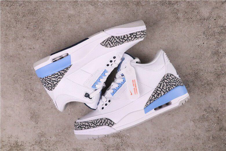 Air Jordan 3 True Blue Sneakers White Blue - product image from the listing.