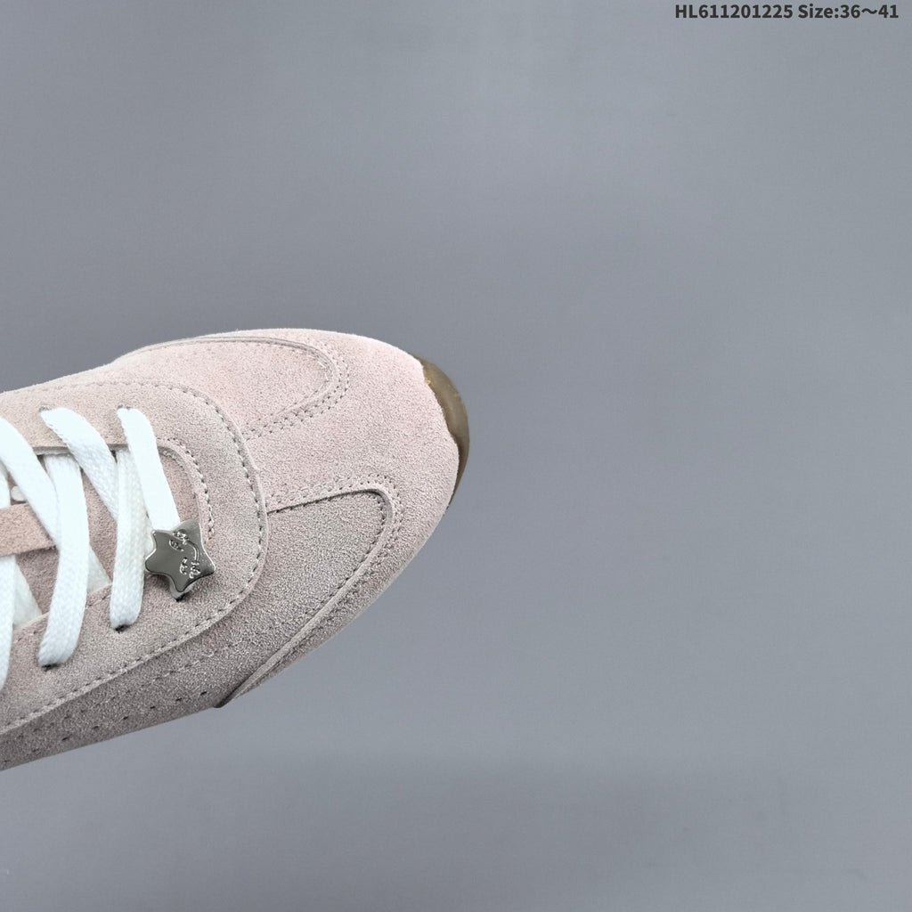 Alo Yoga Sunset Sneaker Low-Top in Blush in Pink - product image from the listing.