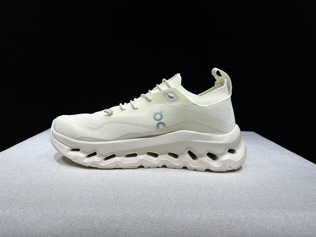 Beige On x LOEWE Cloudtilt Sneakers - product image from the listing.