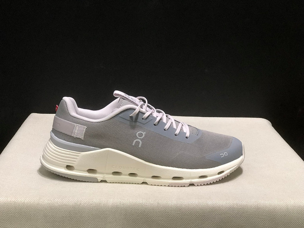 On Cloudnova Form 2 Trainers in Fog and Lavender - product image from the listing.