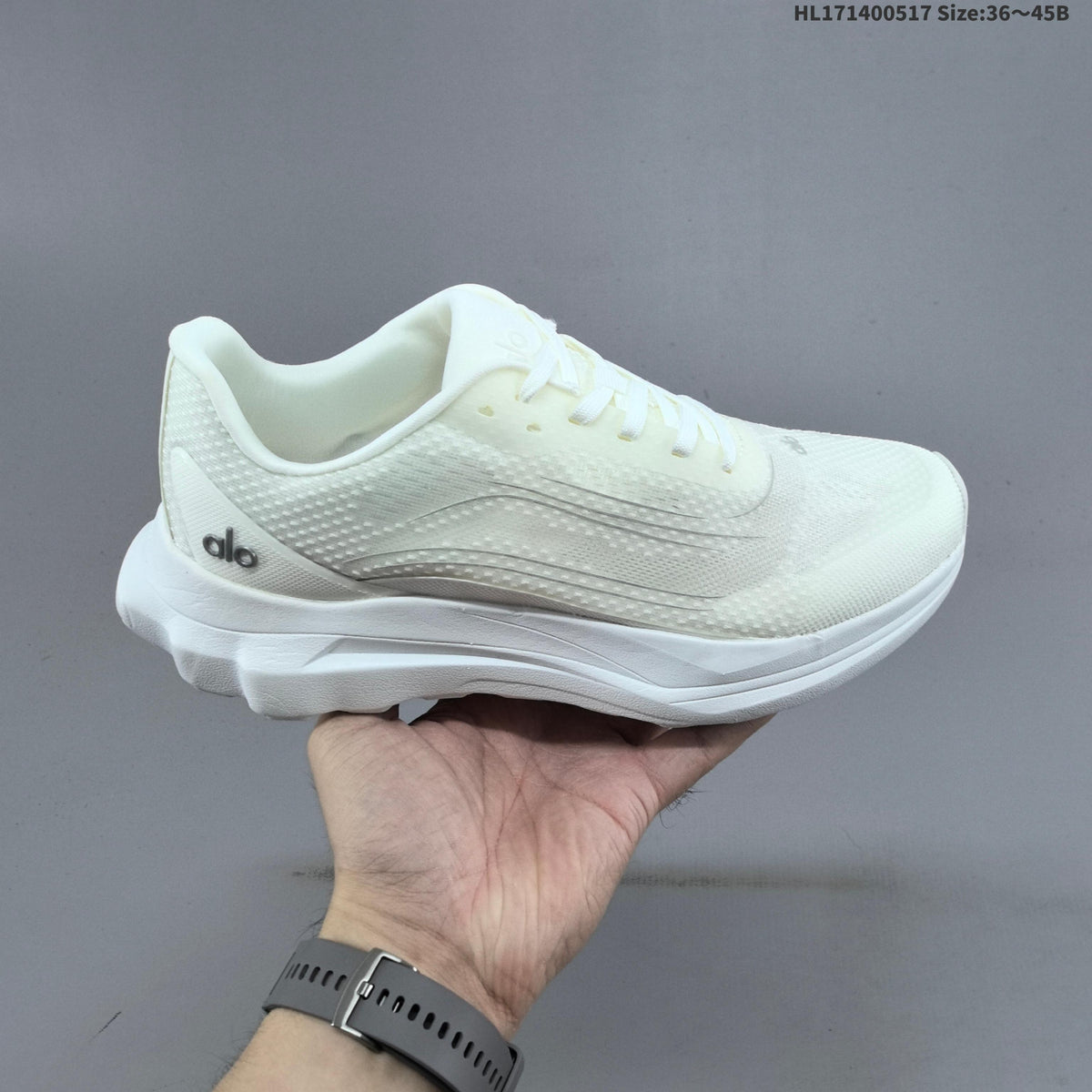 Alo Yoga Alo Runner Low-Cut Sneakers - product image from the listing.