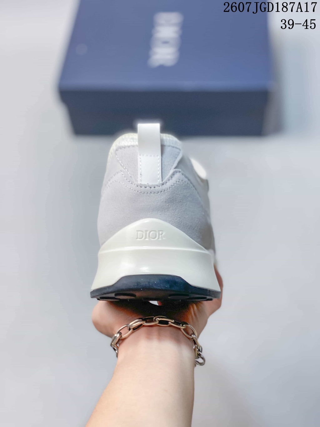 Dior B25 Runner Low-Top Sneakers in White and Gray 2607JGD187A17 - product image from the listing.