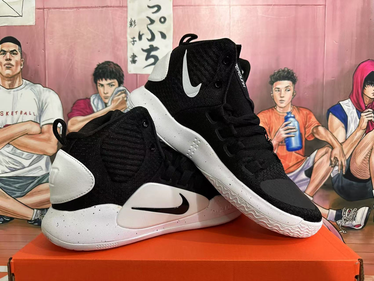 Nike Hyperdunk Basketball Shoes in Black and White - product image from the listing.