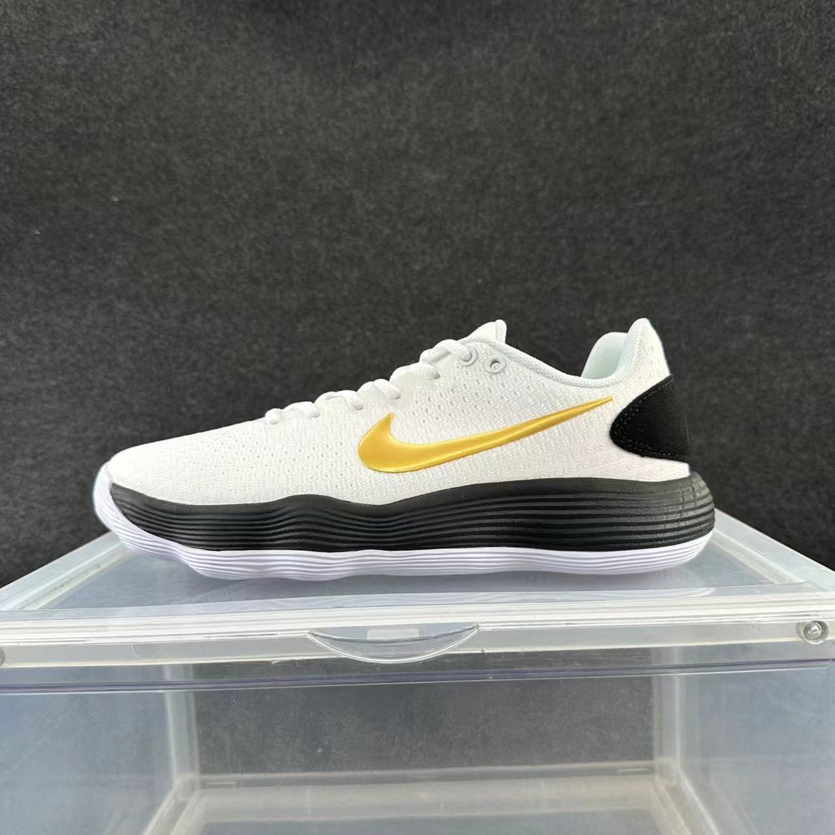 Nike Low-Top Sneakers in White Black Gold - product image from the listing.