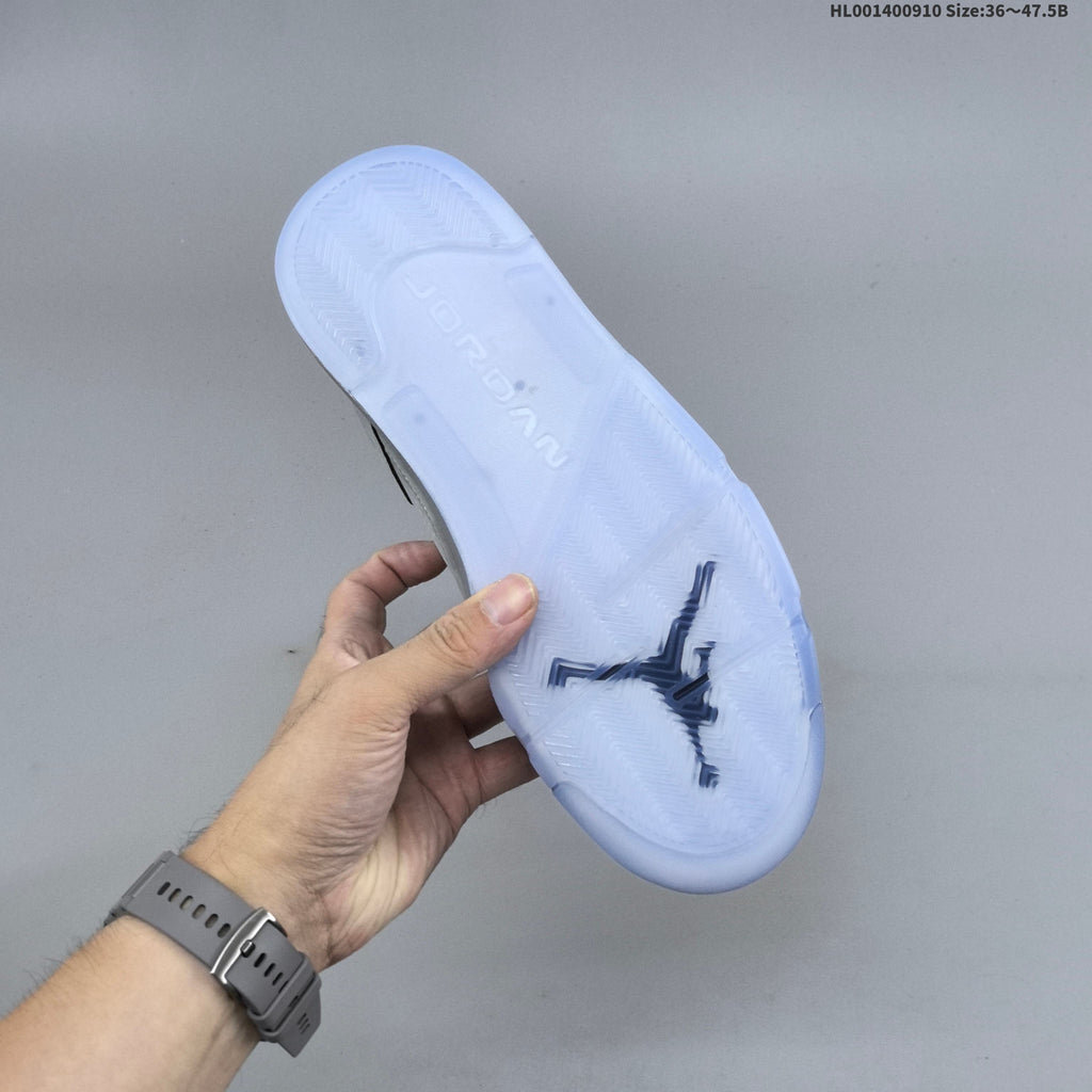 Air Jordan 5 Retro Wolf Grey High-Top Sneakers - product image from the listing.