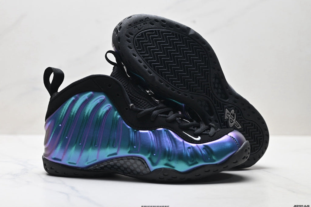 Nike Air Foamposite One Penny Hardaway Iridescent Trainers - product image from the listing.
