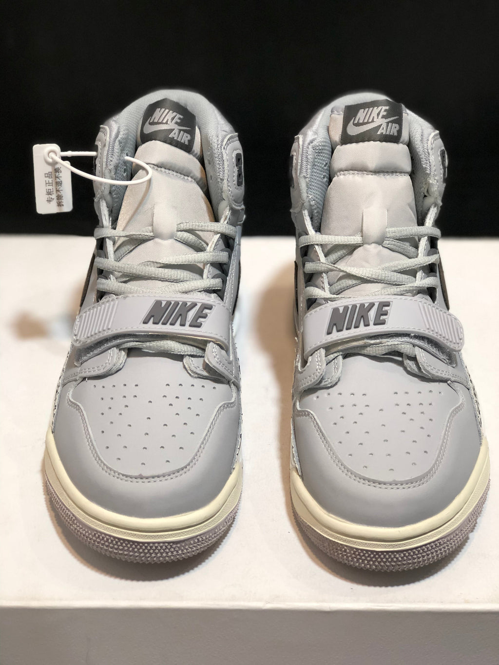 Men's Air Jordan Legacy 312 Grey Cement Basketball Shoes AV3922-002 - product image from the listing.
