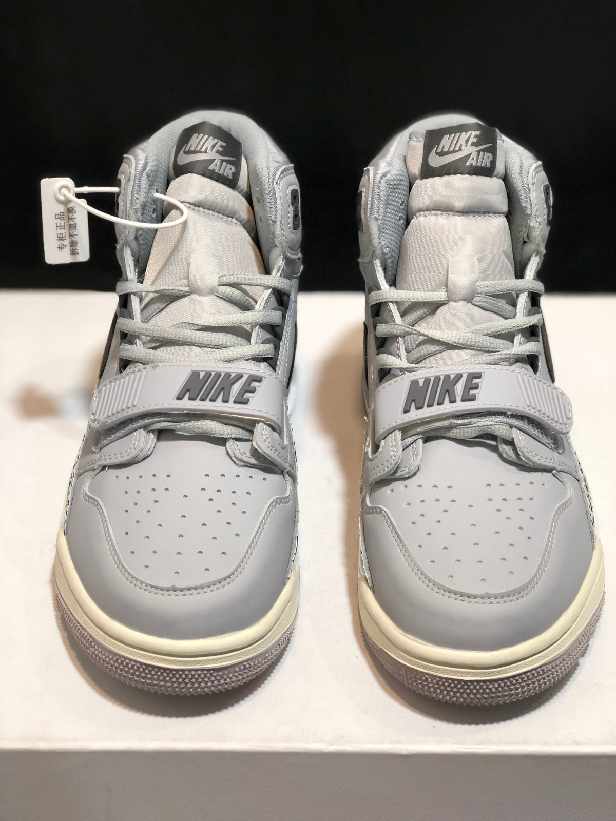 Men's Air Jordan Legacy 312 Grey Cement Basketball Shoes AV3922-002 - product image from the listing.