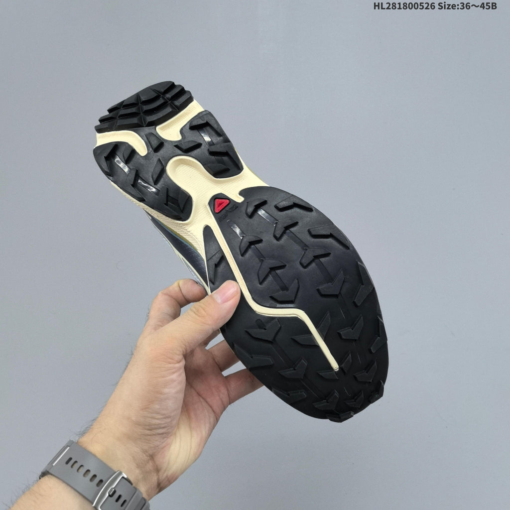 Salomon XT-6 Expanse Trail Running Sneakers in Grey - product image from the listing.