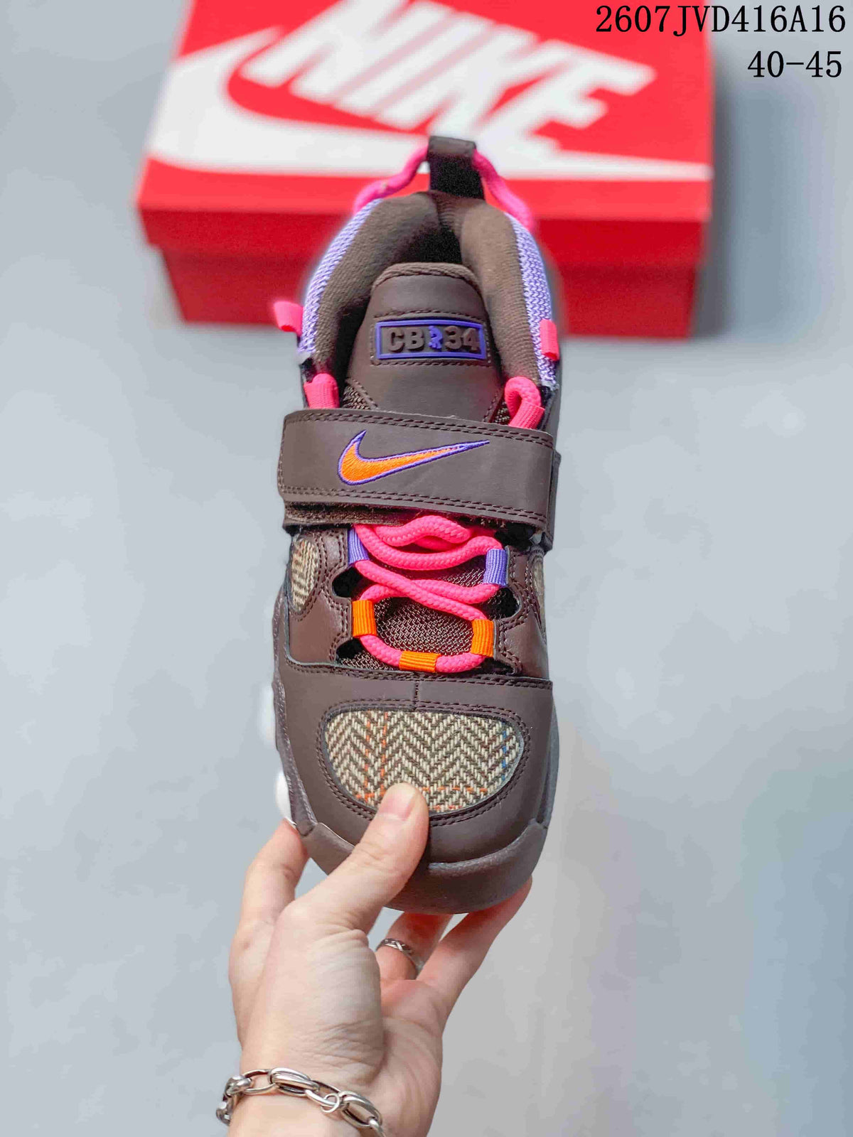 Nike Air Cushioned Sneakers in Brown Pink 2607JVD416A16 - product image from the listing.