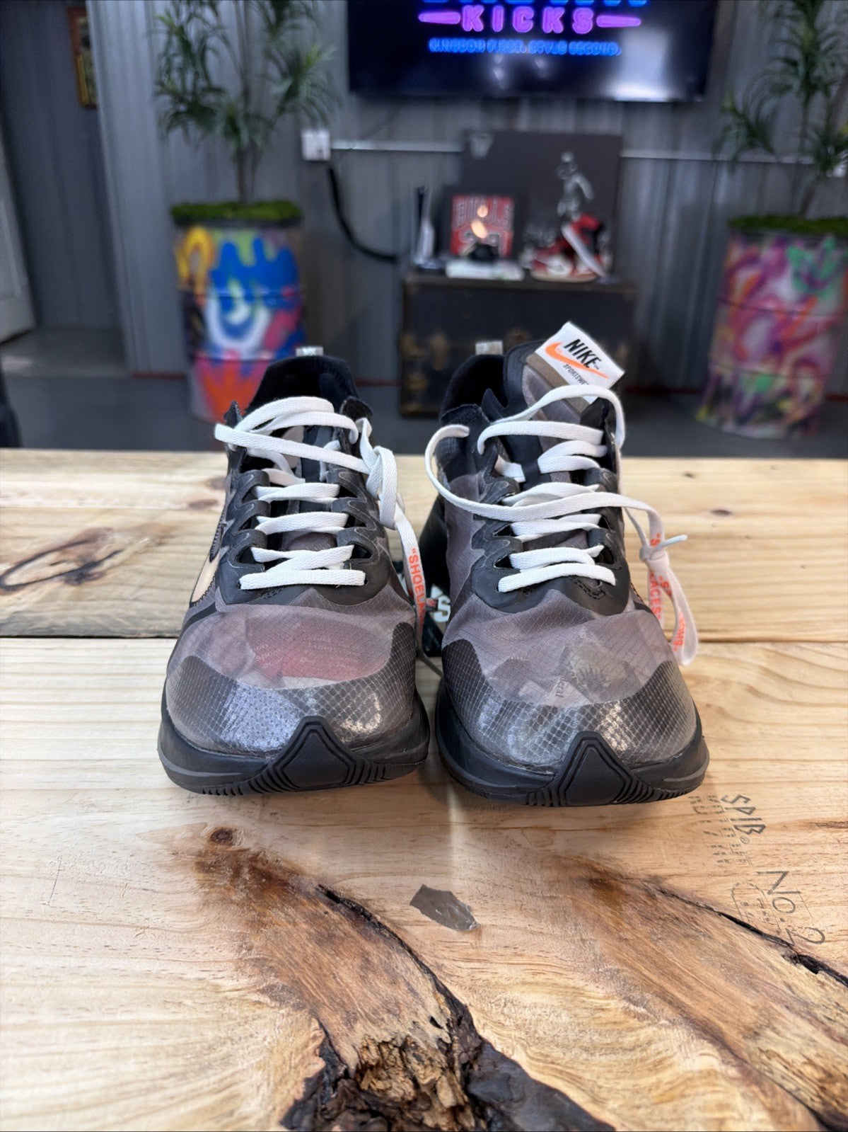 Nike Zoom Fly SP x OFF-WHITE Black 2018 - Size 10.5 - product image from the listing.