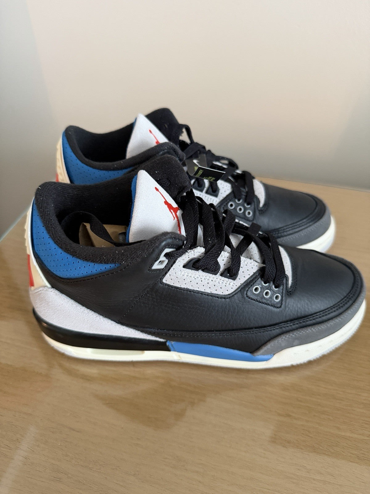 Women's Nike Air Jordan 3 Retro GS Rare Air Black Blue Red IB8968-004 Kids 5 6.5 - product image from the listing.