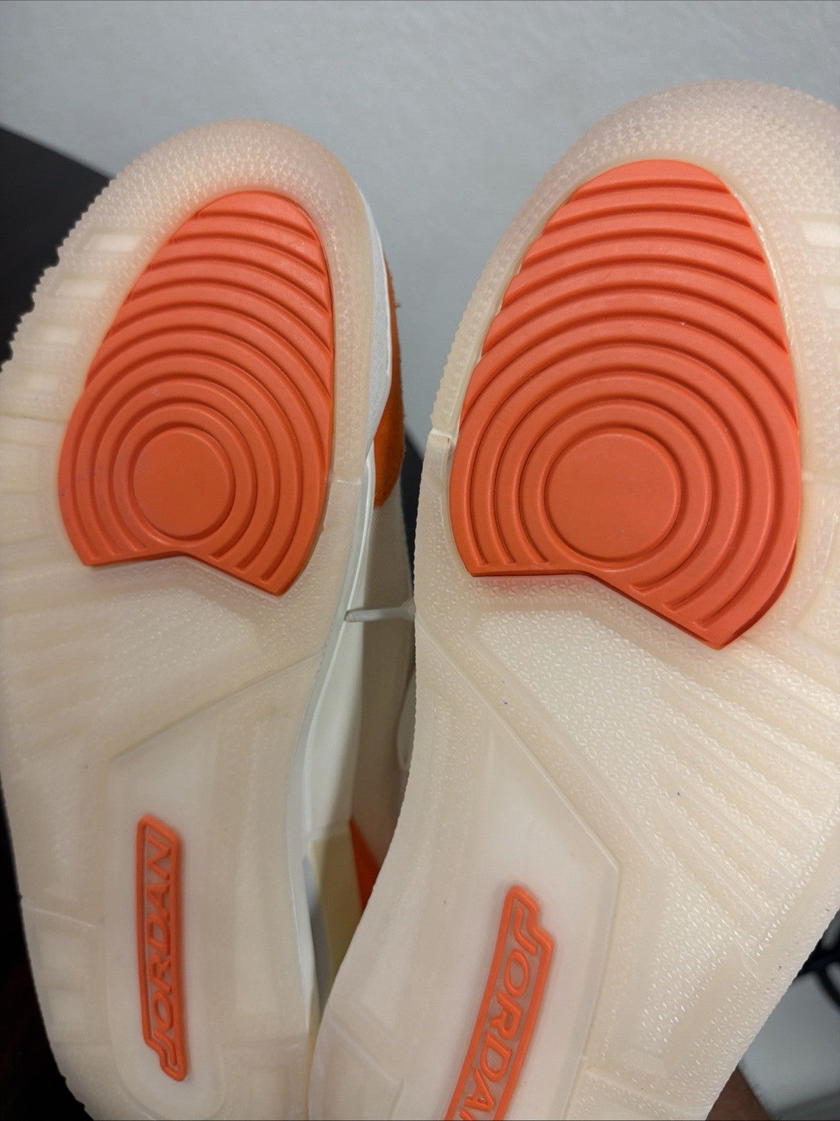Size 11.5 Air Jordan 3 Retro Starfish Orange Sail IH7694-200 Brand New for Women - product image from the listing.