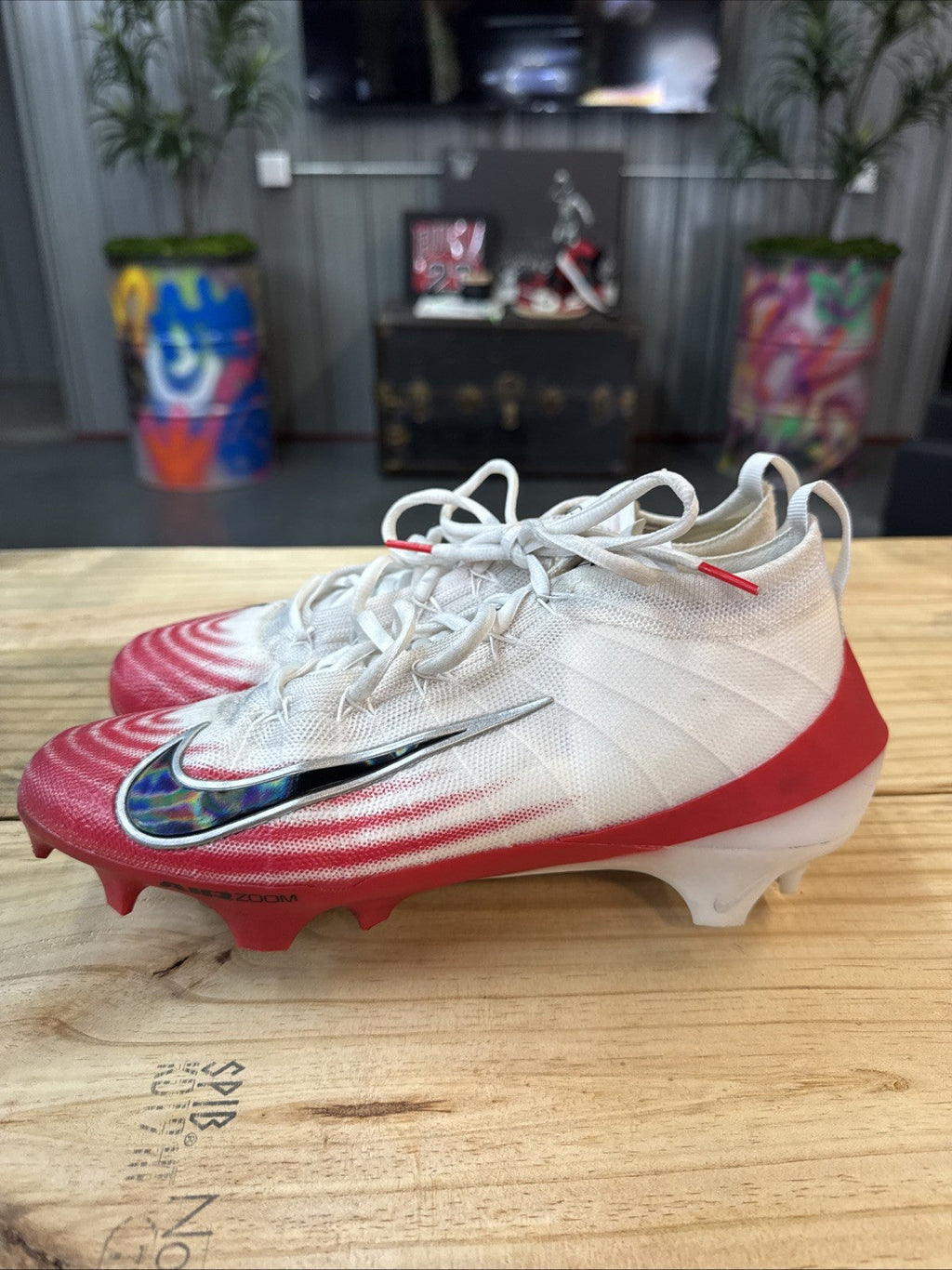 Nike Vapor Elite 1 Football Cleats White University Red - Size 8 - product image from the listing.
