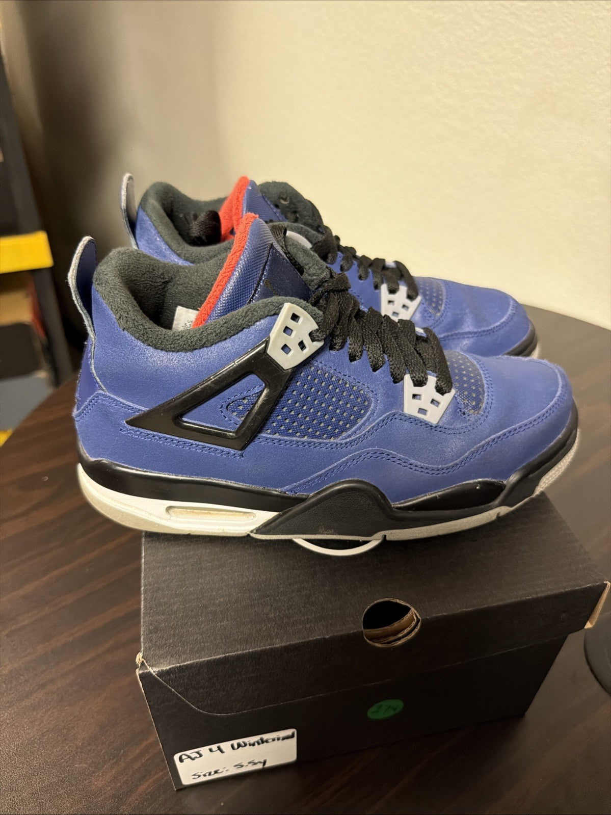 Winter GS Loyal Blue CQ9745-401 Size 5.5Y Black Cat IV I - Nike Air Jordan 4 Retro - product image from the listing.