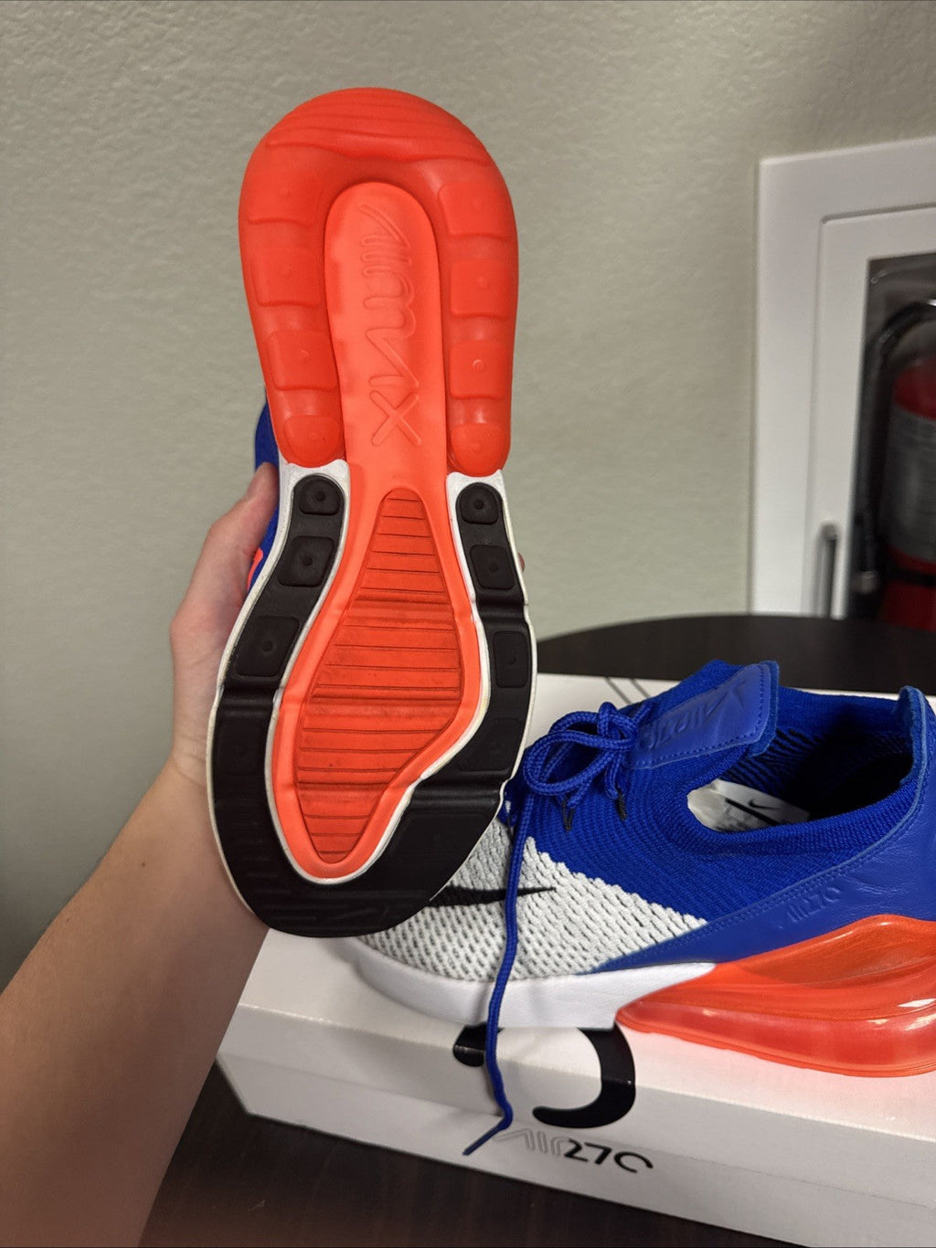 Men's Nike Air Max 270 Flyknit "Racer Blue/Total Crimson Size 8 - product image from the listing.
