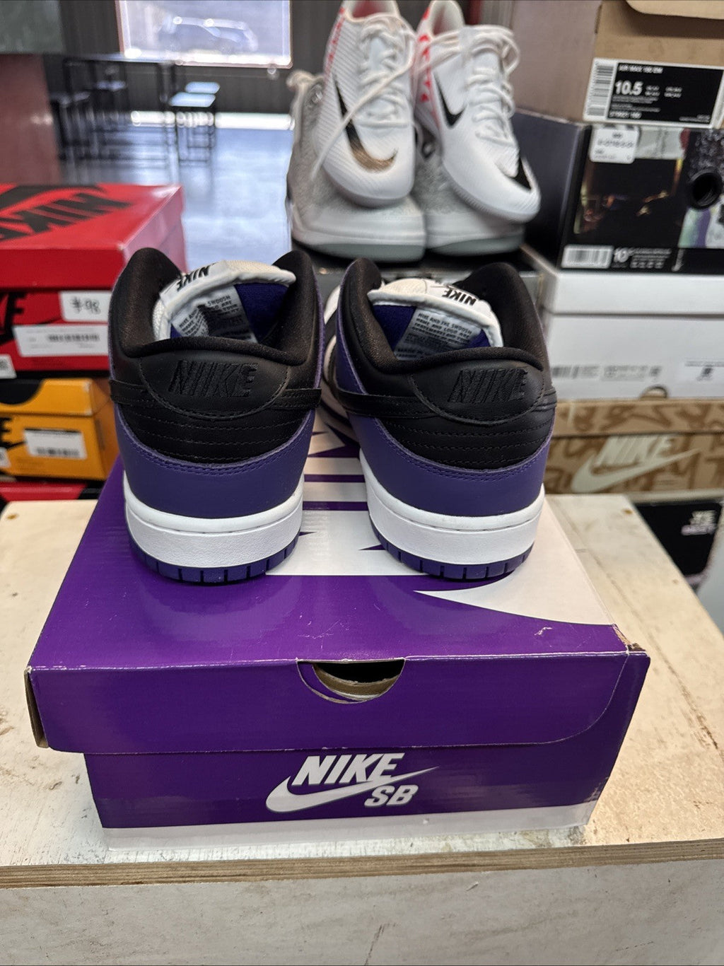 NIKE SB DUNK LOW PRO COURT PURPLE BLACK WHITE - Size 9.5 - product image from the listing.