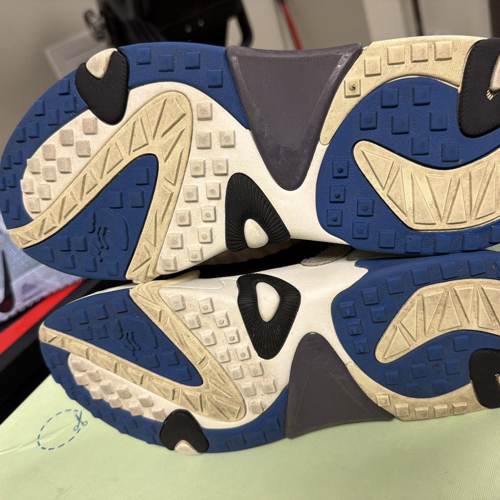 Men's Off-White ODSY-2000 Colorblock White Black Blue Size 8 /41 Super Clean - product image from the listing.