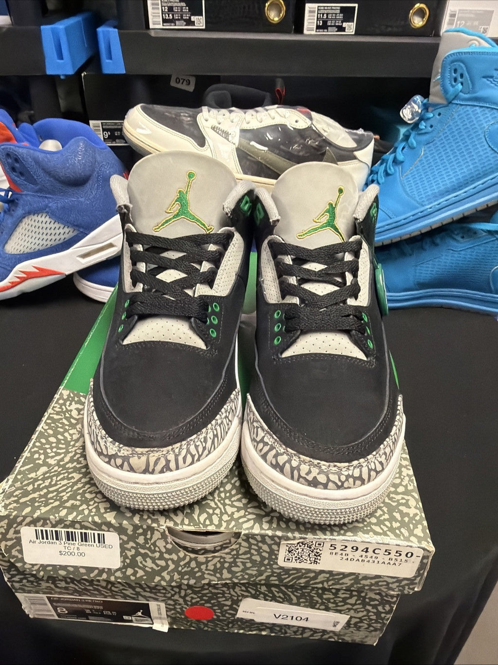 Jordan 3 Retro Mid Pine Green - Size 8 - product image from the listing.
